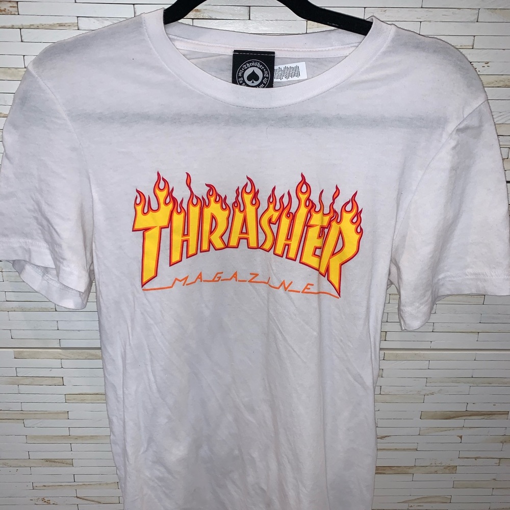 Thrasher t shirt barley worn